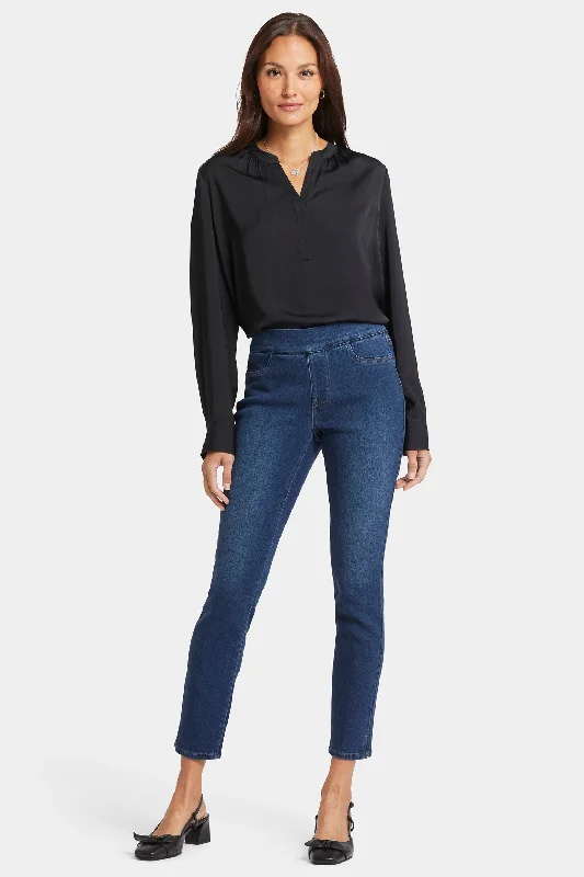 Alina Legging Pull-On Jeans - Wellspring