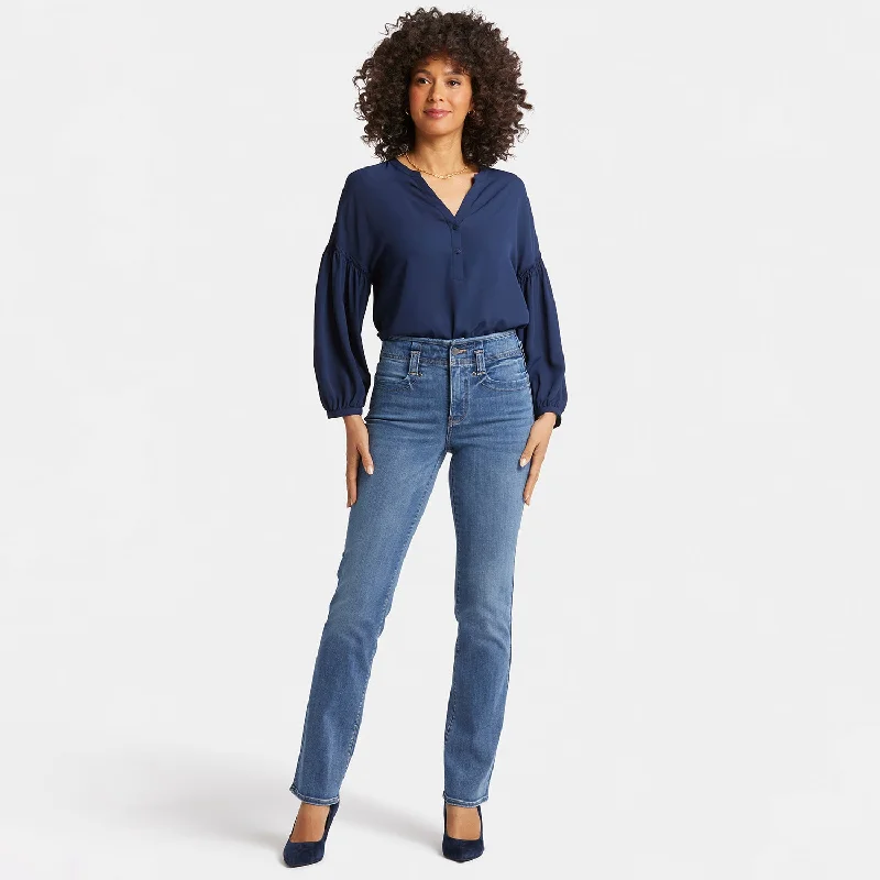 Marilyn Straight Jeans in Long Inseam - Clear Brook