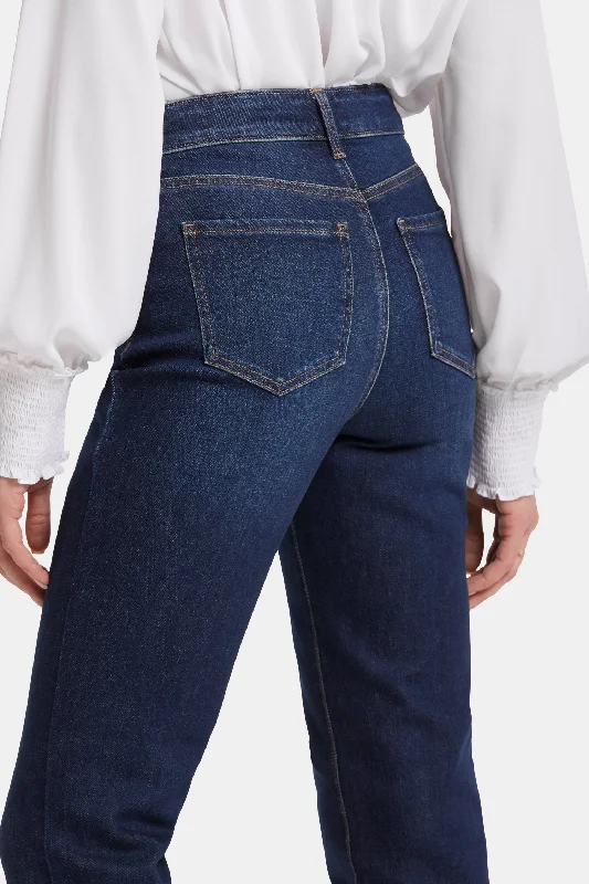 Marilyn Straight Jeans In Long Inseam - River Bridge