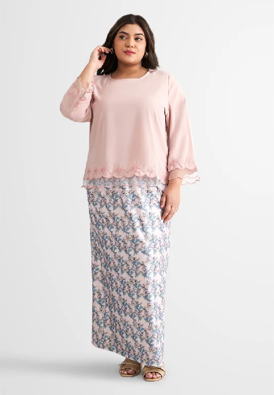 Ellah Petite Plus Short Embroidery Kurung Top - Pink