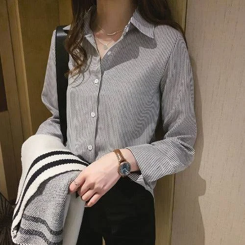 Loose Vertical Striped Shirt