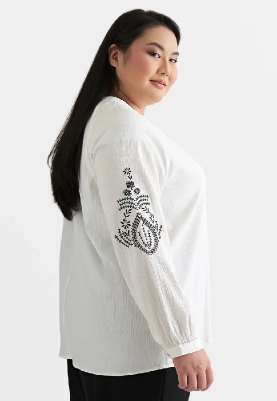 Evelyn Embroidery Sleeve Blouse